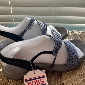 Women’s Size 10 Skechers Sandals Reggae Slim Stretch Appeal